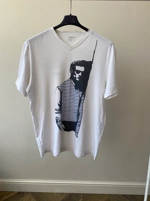Camiseta Vintage Z Zegna Estampada Cuello en V Foto 1 de 4
