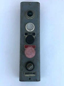 Vintage GE General Electric CR 2940FA405A Pushbutton Control Switch Station 600V - Picture 1 of 7