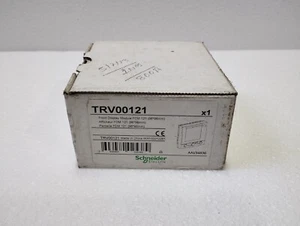 Nuevo Schneider Electric TRV00121 1 pieza, módulo de pantalla frontal FDM 121 96 x 96 mm - Imagen 1 de 9