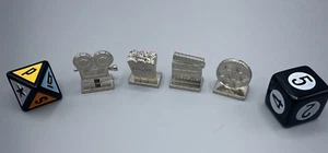 Scene It! DVD Movie Board Game - Replacement Metal Token Pieces & 2 Dice - Picture 1 of 4