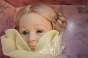 BAMBOLA ANNETTE HIMSTEDT ELLEN DELLA COLLEZIONE SCALZA 1986 "NUOVA CON SCATOLA" - Foto 1 di 12