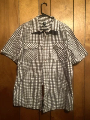 Cavi Shirt Mens Size XL Plaid 100% Cotton Short Sleeve Casual Button Up - Image 1 of 4