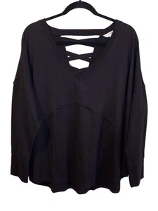 Terra & Sky Women Plus Size 1X Black Long Sleeve V Neck Lattice Open Back Top - Picture 1 of 3