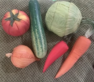Lot Of 6 Vintage Cloth On Foam Artificial Vegetables ๐ถ๏ธ๐ฅ๐ฅฌ๐
๐ง
๐ฅ - Picture 1 of 1