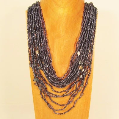 Collar de cuentas de semilla hecho a mano con astillas de concha multihilo color hematita cascada de 25" Foto 1 de 4