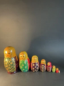 Russische Nestchenpuppe 8er Set signiert - Paar Ausgaben  - Bild 1 von 23