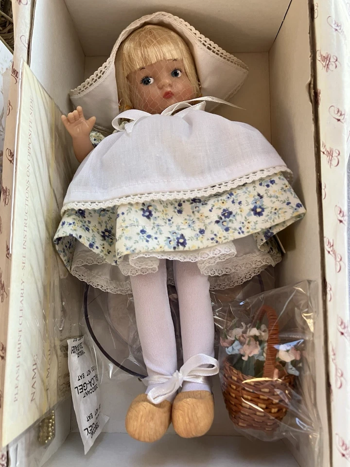 Effanbee Doll Company 2003 Patsyette Rainy Days 8 Inch Doll PY1408