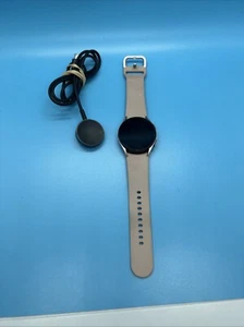 Samsung Watch 4 - SM-R865U - Black - 40mm - SmartWatch - Good - Picture 1 of 15