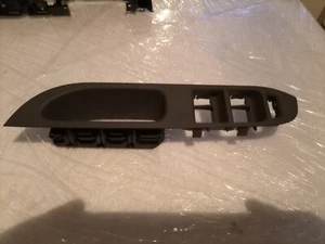SEAT VW AUDI SKODA RIVESTIMENTO COPERTURA MANIGLIA INTERNA NUOVO OE 6L1867171C - Picture 1 of 3