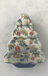 Metal Christmas Tree gift tin - Picture 1 of 3