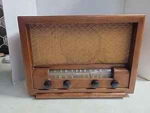 1946 Coronado AM Tube Radio Wood Cabinet  - Picture 1 of 24