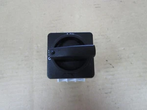 FERRAZ SOCOMEC GENERAL PURPOSE SWITCH 2100 3F11 125A AMP 600V 3 POLE - Picture 1 of 6