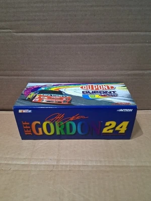 Vintage Jeff Gordon #24 Dupont 1999 Monte Carlo 1:24 Ação RCCA BANK NASCAR - Imagem 1 de 4