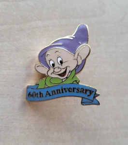 Blancanieves y los siete enanitos 40 aniversario 1997 pin insignia Walt Disney Dopey - Imagen 1 de 2