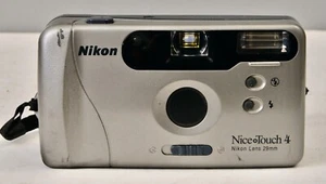 Cámara fotográfica Nikon Nice Touch 4 35 mm con estuche e instrucciones - Imagen 1 de 3