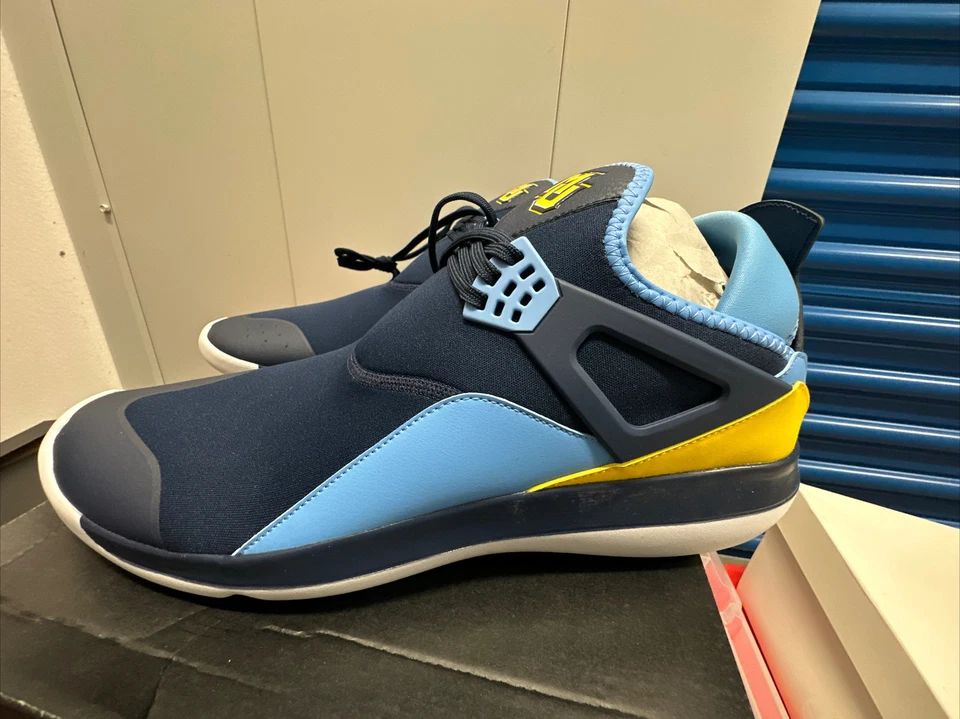 Jordan Fly 89 Marquette PE Azul/Dorado Talla 16 Foto 1 de 4