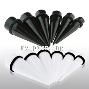 1 pz. Tappo per orecchie estensore conico acrilico con O-ring nero da 1/2" a 1" - Foto 1 di 5