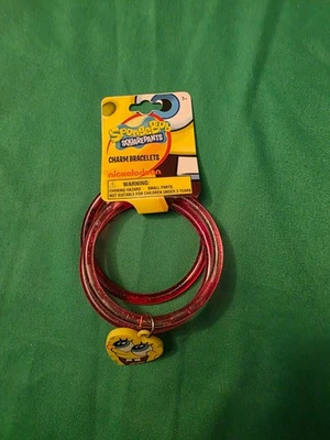 Bob Esponja Cepillo de Pelo 24pk Adhesivo Pendientes 3pk Dije Pulseras Lote de 3 Nuevo Regalo Foto 1 de 4