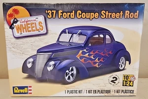Revell '37 Ford Coupe Street Rod Kit # 85-4097 Factory Sealed Minor Dented Box - Bild 1 von 6