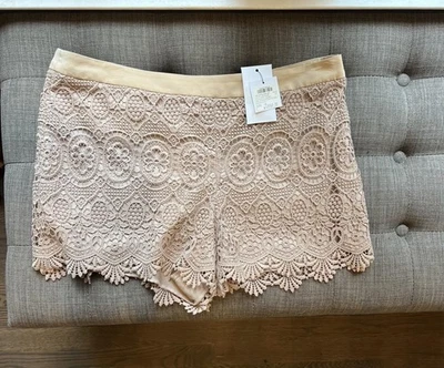 Pantalones cortos de encaje Club Monaco talla 102,75" entrepierna, tiro 7,75" Foto 1 de 4