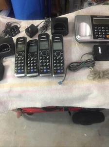 Panasonic KX-TG7871 Answering machine with 4 Headsets, Bluetooh Linktocell, - Picture 1 of 8