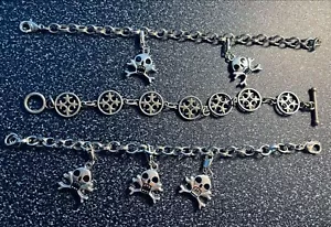 Bracciale catena chiusura aragosta con ciondolo misto set 3 pezzi B10 - Foto 1 di 3