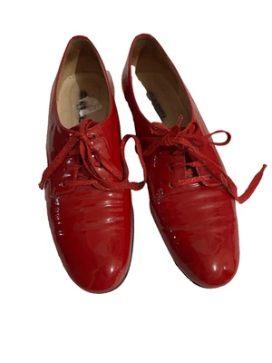 CAREL chaussures cuir vernis rouge  pointure 39 - Photo 1/4