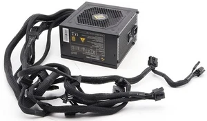 BoostBoxx Power Boost 700 Watt ATX2.53 92% efficienza 80 Plus certificato Gold - Foto 1 di 2
