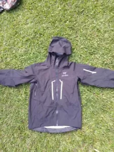 ARCTERYX ALPHA SV JACKET MEN'S - Picture 1 of 1
