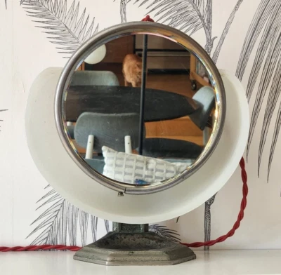 Vintage Vanity Mirror with Light, Tabletop or Wall Hanging, Art Deco period - Image 1 of 4
