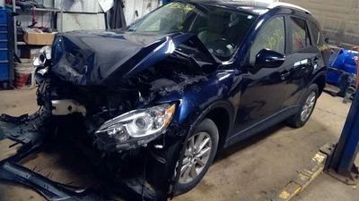 Alternator Without Regenerative Braking Fits 14-17 MAZDA 3 10294942 - Image 1 of 4