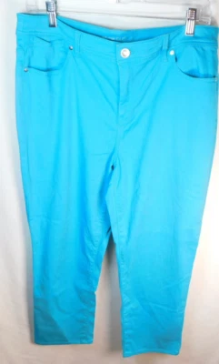 Chicos The Platinum Crop 1.5 Women's Blue Soft Capri Jean's Size 18/34 - Image 1 of 4