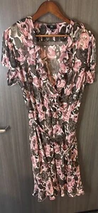 JBS Kleid Größe 16 Blumen Chiffonkleid Gürtel halbtransparent Rüschen Fee rosa - Bild 1 von 18