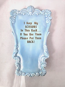 Vintage Keramik Wand Tasche Scheren Halter Caddy Keeper Vase kitschig blau gold 1987 - Bild 1 von 9