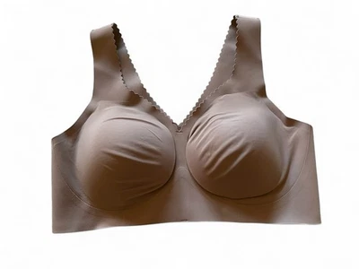 Evelyn & Bobbie Wireless Evelyn Bra. Willow Sz. M. EUC - Image 1 of 3