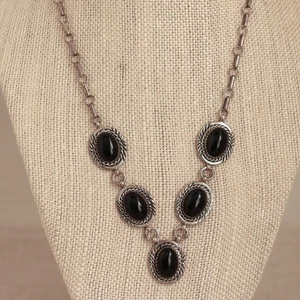 Collar Rita Touchine Navajo Plata Esterlina Ónix Cabujón Mini Flor de Calabaza - Imagen 1 de 12