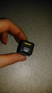 Opel Vectra A (1988-1995) Heated Rear Window Defroster Switch GM 90 228 203 - Picture 1 of 3