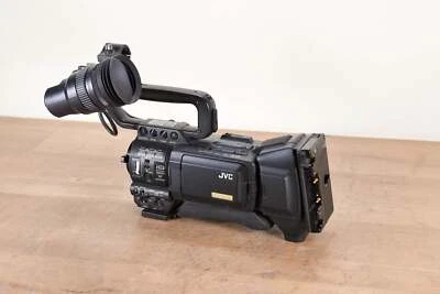 JVC GY-HD200U 1/3" 3-CCD Professional HDV Camcorder CG00VPH - Image 1 of 4
