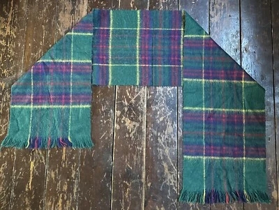 "Bufanda geek grunge a cuadros verde oscuro de colección años 90 64"" X 12""" Foto 1 de 4