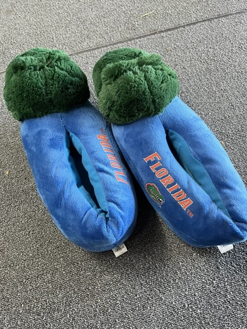 FLORIDA GATORS House Slippers Licensed Primus Unisex Size  11/12 Cover