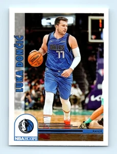 Luka Doncic (Dallas Mavericks Blue Jersey #77) 2022-23 Panini NBA Hoops #293 - Imagen 1 de 2