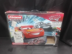 Sistema de carreras de autos tragamonedas Disney Cars Lightning McQueen vs Jackson Storm SIN AUTOS - Imagen 1 de 22