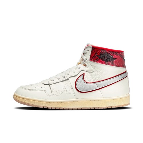 Awake NY x Jordan Air Ship 'University Red' UK TAGLIA 7 (FN8675 100)