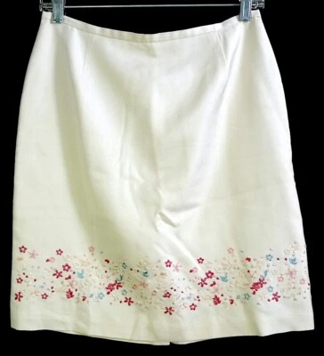 Falda Casual Corner Annex Petite Floral Bordada Crema Seda Talla 6 Foto 1 de 4
