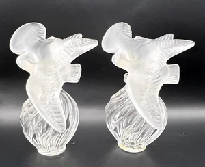 Lalique Parfümflasche 2 Doves L'air Du Temps von Nina Ricci 1960er 4"" - 2er-Set - Bild 1 von 11