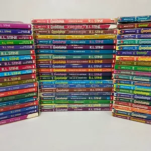Goosebumps Original Series *BUILD A BOOK LOT - CHOOSE YOUR OWN* 90's R.L. Stine - Picture 1 of 5