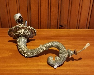 Antique Art Deco Ornate Cast Metal Single Light Sconce Arm w/ Triboro Socket - Image 1 of 4