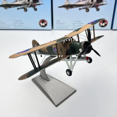 1:72 WW2 Fairey Swordfish Mk.II Torpedo Bomber Model Diecast Military Collection - Image 1 of 4