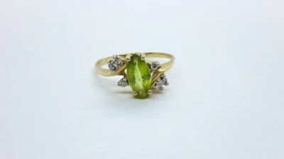 14K SOLID YELLOW GOLD RING GREEN PERIDOT & DIAMONDS - Image 1 of 4