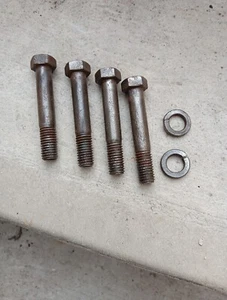 Corvette 1963-1978 Rear Leaf Spring Bolts OEM (4) - Imagen 1 de 5